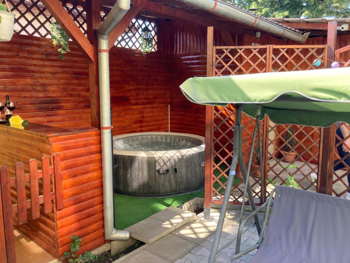 Vila Arjana Orşova Extérieur photo