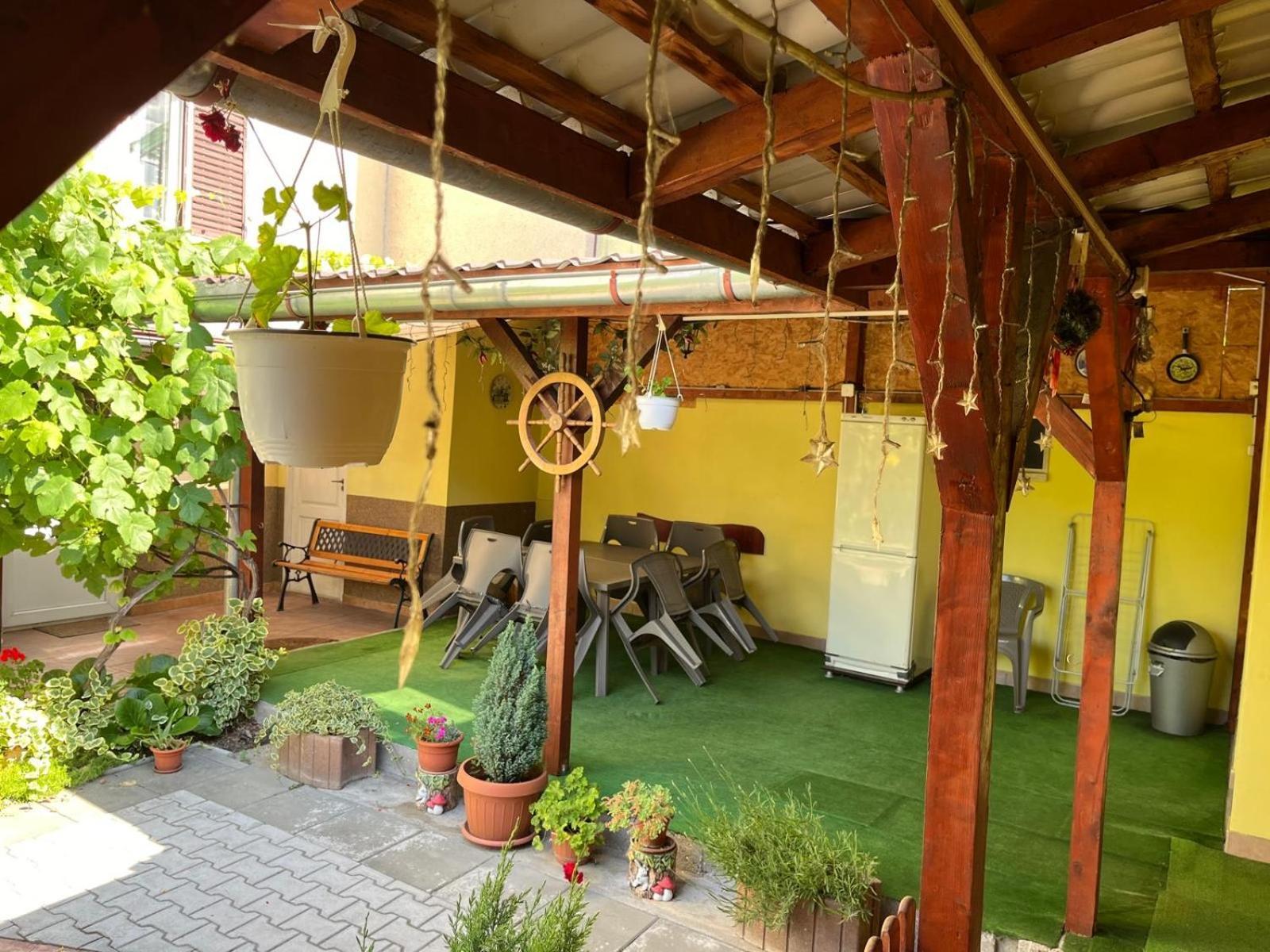 Vila Arjana Orşova Extérieur photo