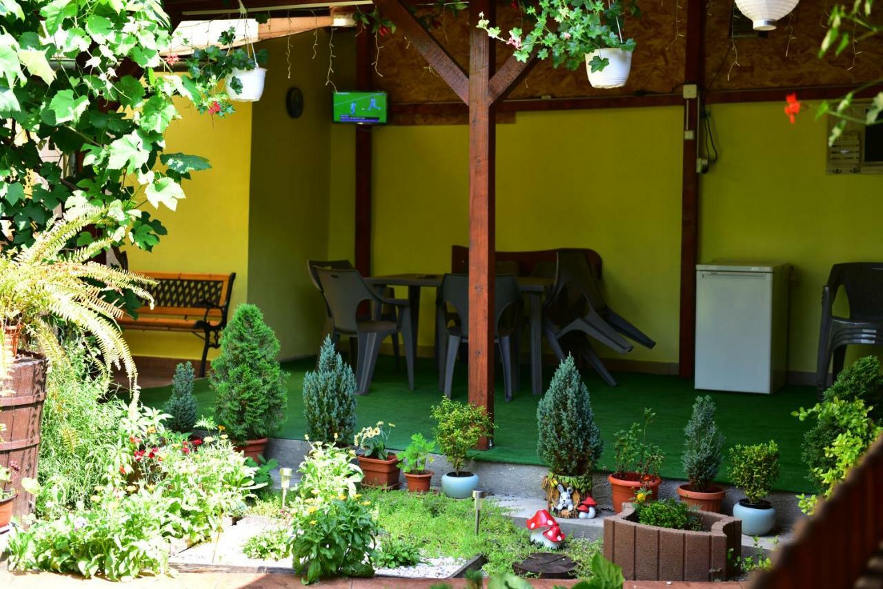 Vila Arjana Orşova Extérieur photo