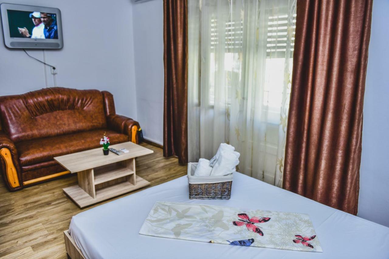 Vila Arjana Orşova Extérieur photo